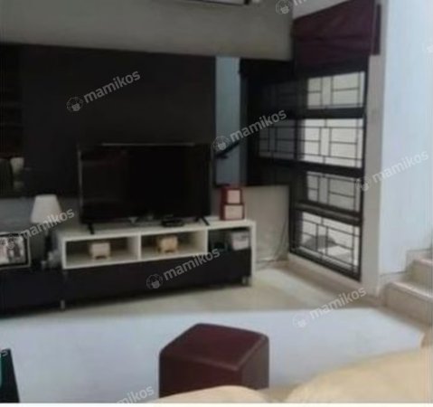 Rumah Sertifikat SHM 3 Kamar Tidur 3 Kamar Mandi Citraland Surabaya - Photo 2
