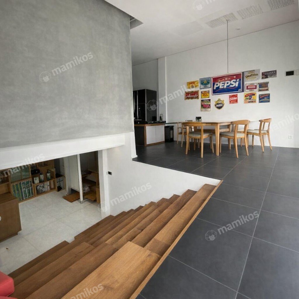 Rumah Sertifikat SHM 3 Kamar Tidur 2 Kamar Mandi Pulomas Jakarta Timur - Photo 4