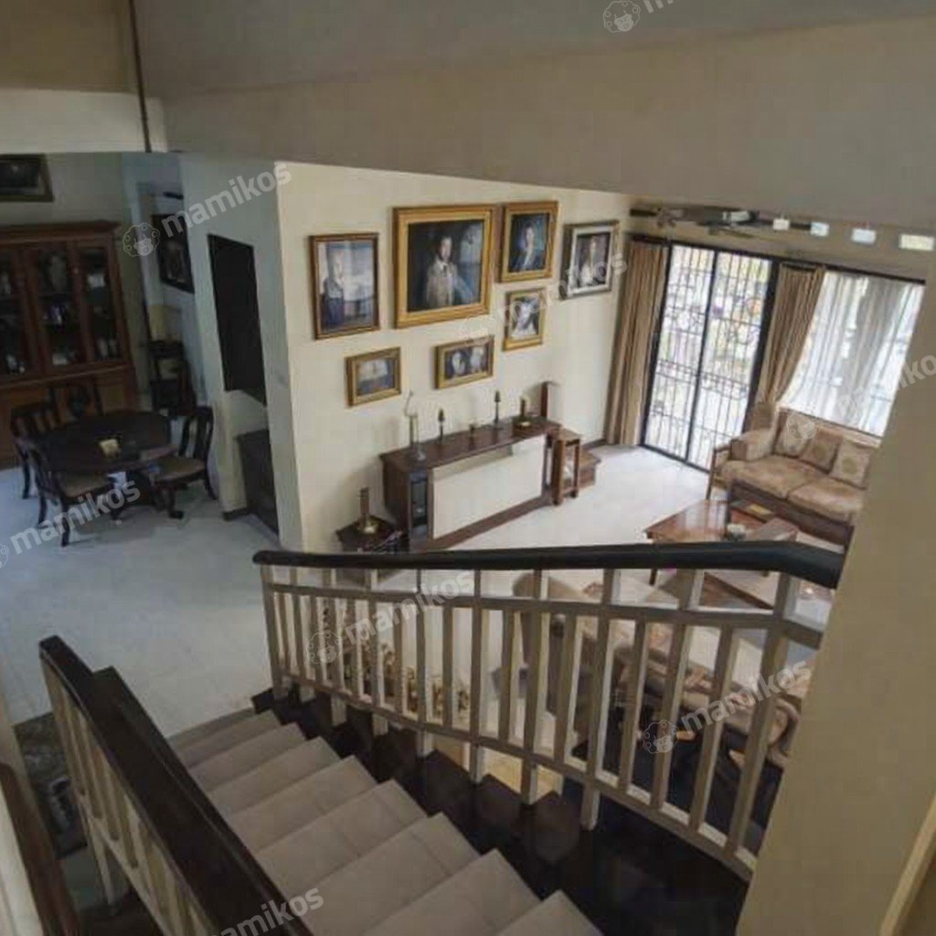 Rumah Sertifikat SHM 6 Kamar Tidur 4 Kamar Mandi Kampung Rambutan Jakarta Timur - Photo 2