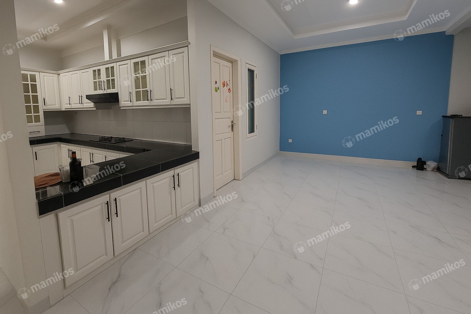 Rumah Sertifikat SHM 4 Kamar Tidur 4 Kamar Mandi Pantai Indah Kapuk Jakarta Utara - Photo 2
