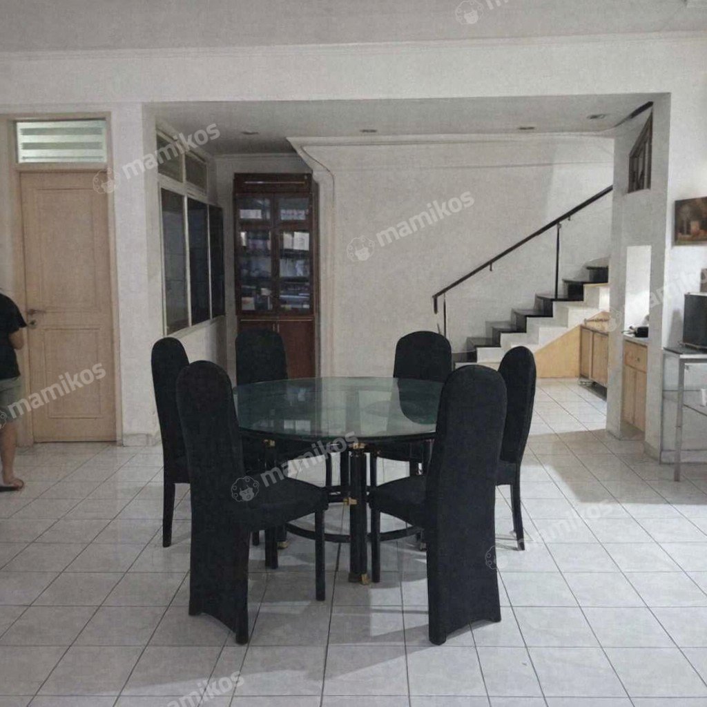 Rumah 4 Kamar Tidur 3 Kamar Mandi 1 Lantai Kembangan Jakarta Barat - Photo 4