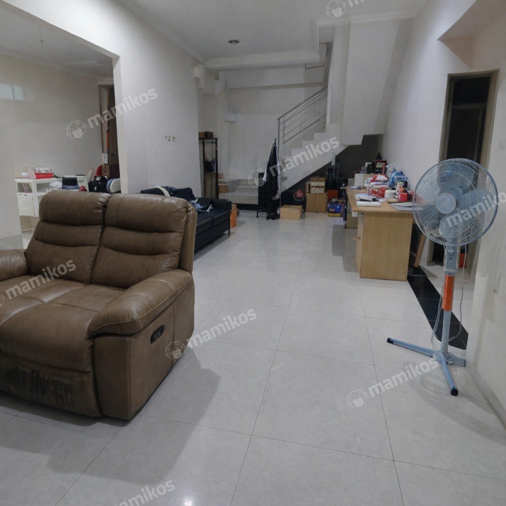Rumah Sertifikat SHM 4 Kamar Tidur 4 Kamar Mandi Kalideres Jakarta Barat - Photo 3