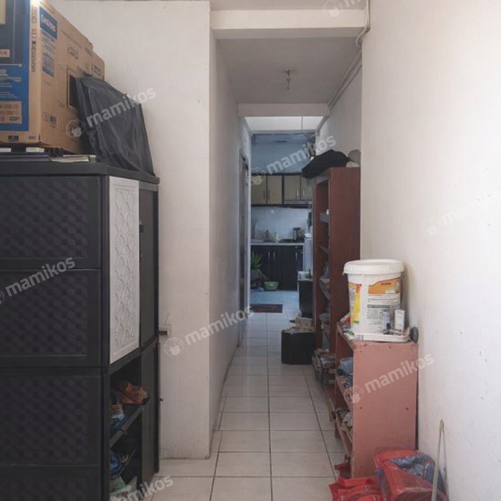 Rumah Sertifikat SHM 28 Kamar Tidur 8 Kamar Mandi Tanjung Duren Jakarta Barat - Photo 2