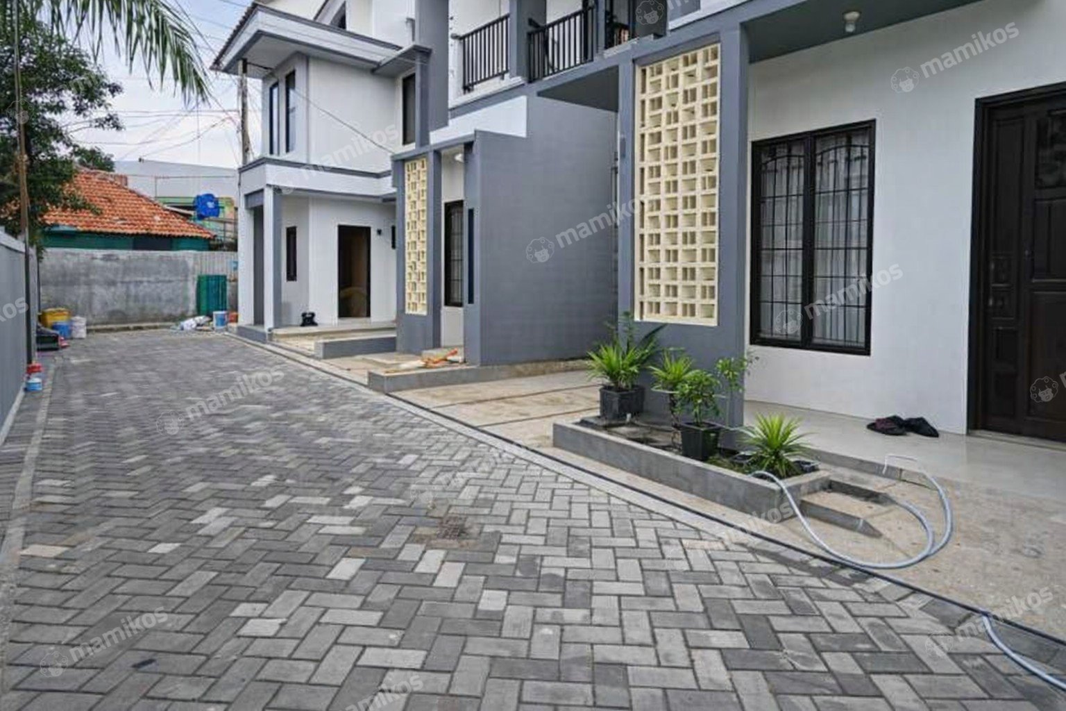 Rumah Sertifikat SHM 2 Kamar Tidur 2 Kamar Mandi Ciracas Jakarta Timur