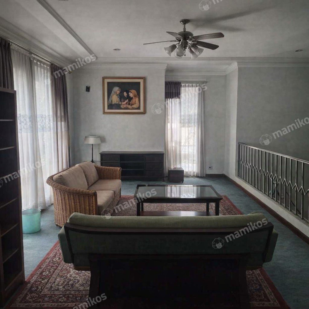 Rumah Sertifikat SHM 4 Kamar Tidur 3 Kamar Mandi Cipinang Jakarta Timur - Photo 3