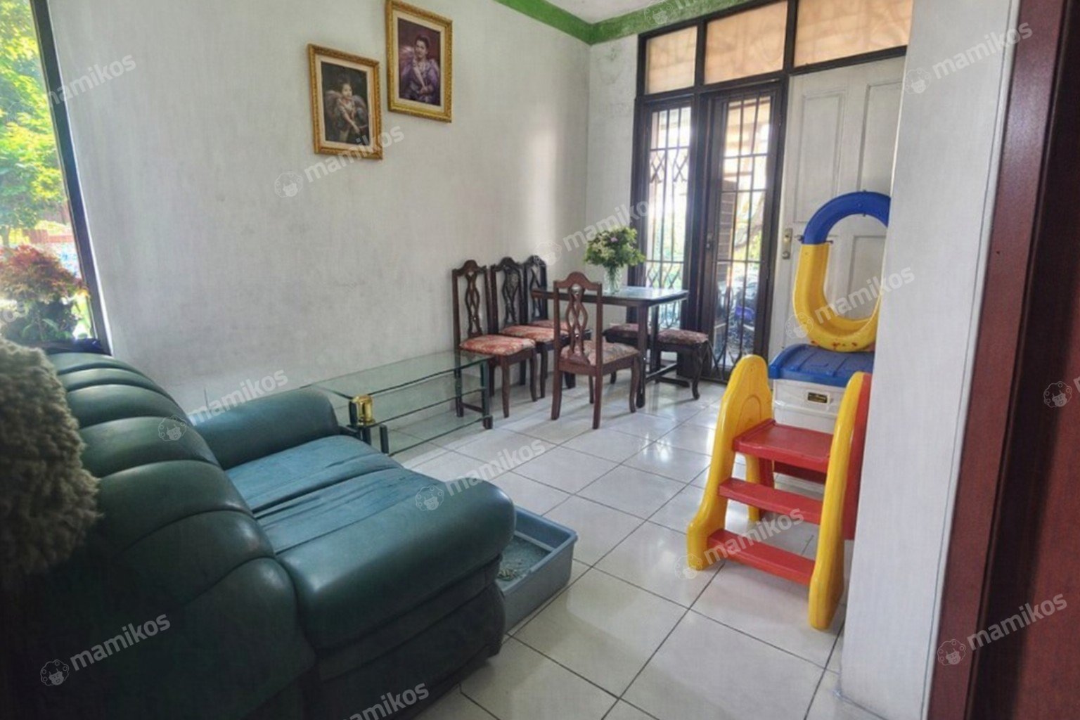 Rumah Sertifikat SHM 4 Kamar Tidur 3 Kamar Mandi Meruya Jakarta Barat