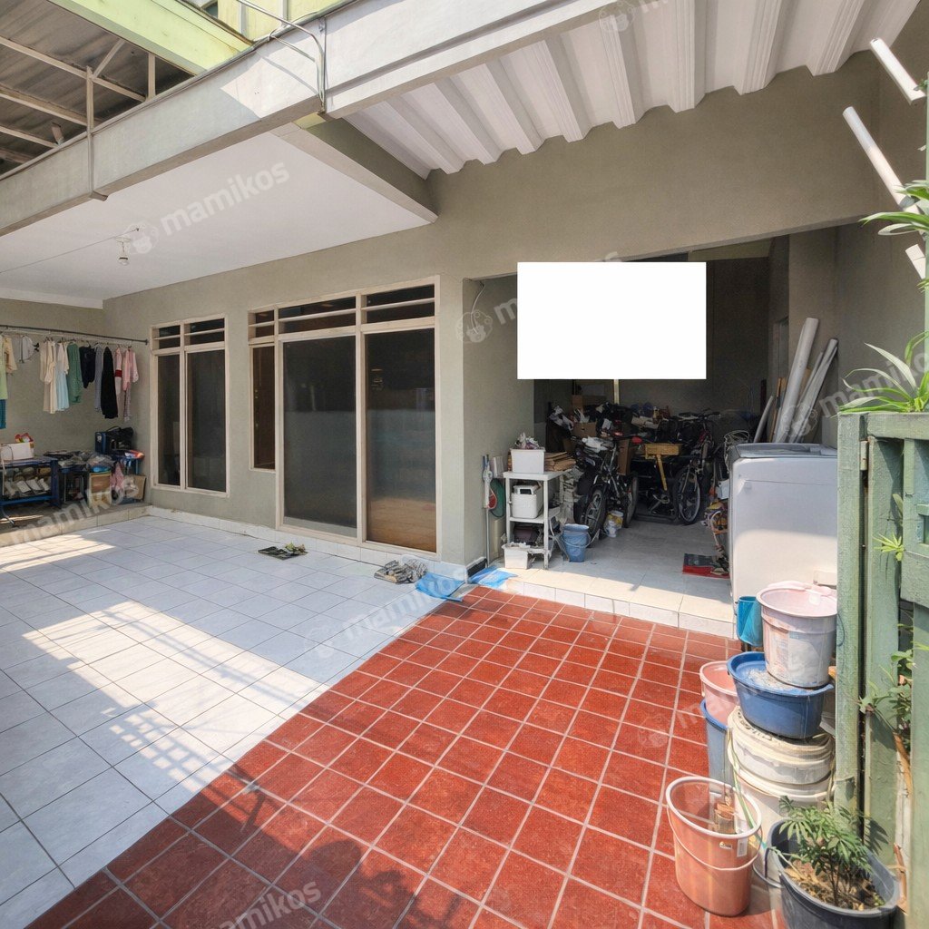 Rumah Sertifikat SHM 4 Kamar Tidur 3 Kamar Mandi Cawang Jakarta Timur - Photo 2