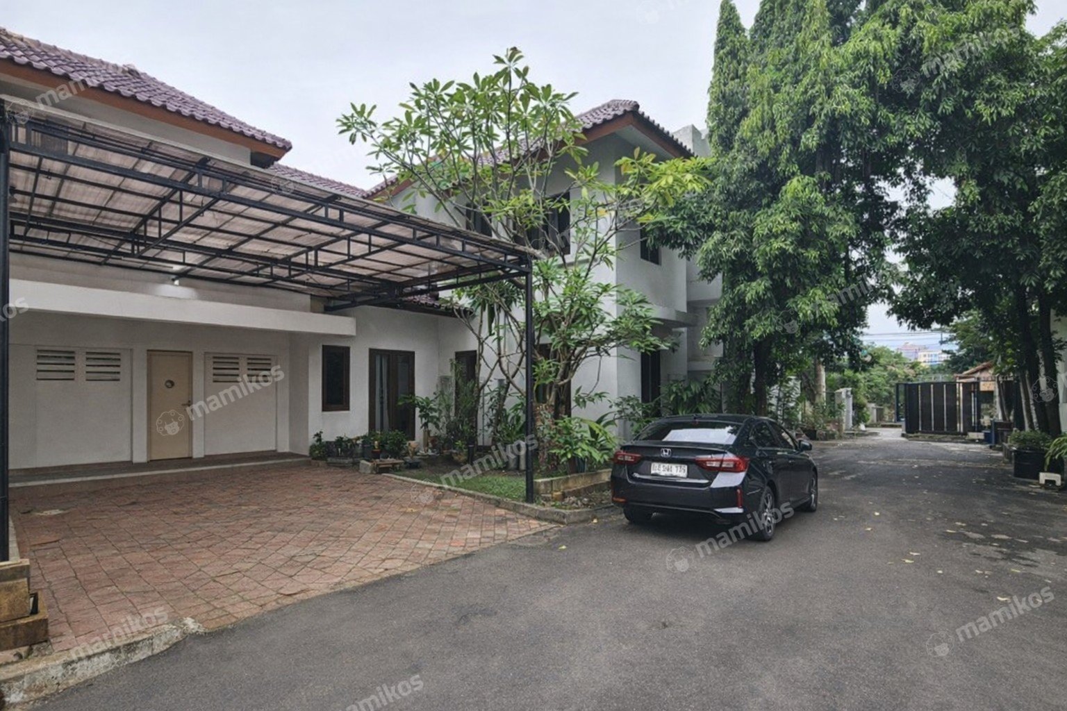 Rumah Sertifikat SHM 4 Kamar Tidur 4 Kamar Mandi Lebak Bulus Jakarta Selatan