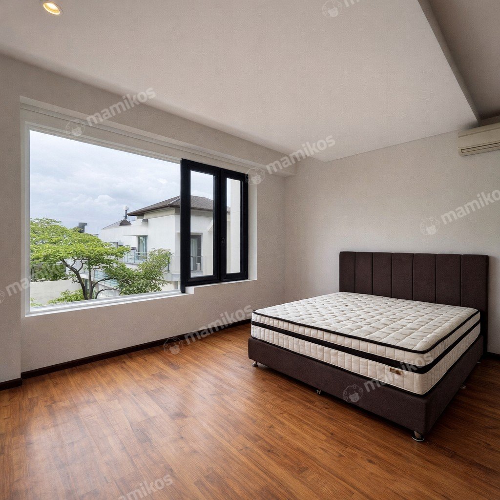 Rumah Sertifikat SHM 3 Kamar Tidur 3 Kamar Mandi Cilandak Jakarta Selatan - Photo 4