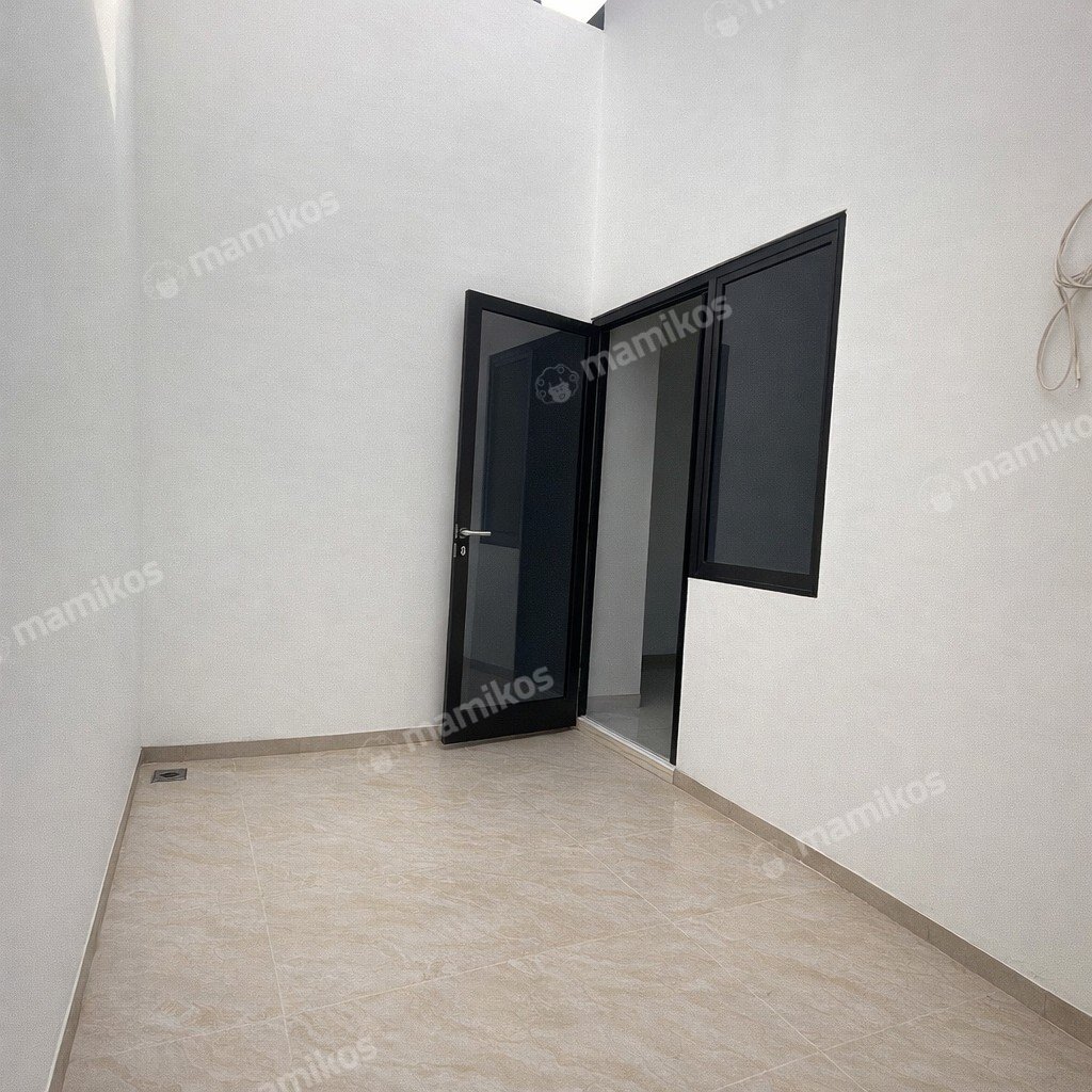 Rumah Sertifikat SHM 5 Kamar Tidur 4 Kamar Mandi Tanjung Duren Jakarta Barat - Photo 3