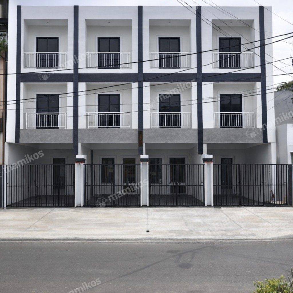 Rumah Sertifikat SHM 5 Kamar Tidur 4 Kamar Mandi Tanjung Duren Jakarta Barat - Photo 4