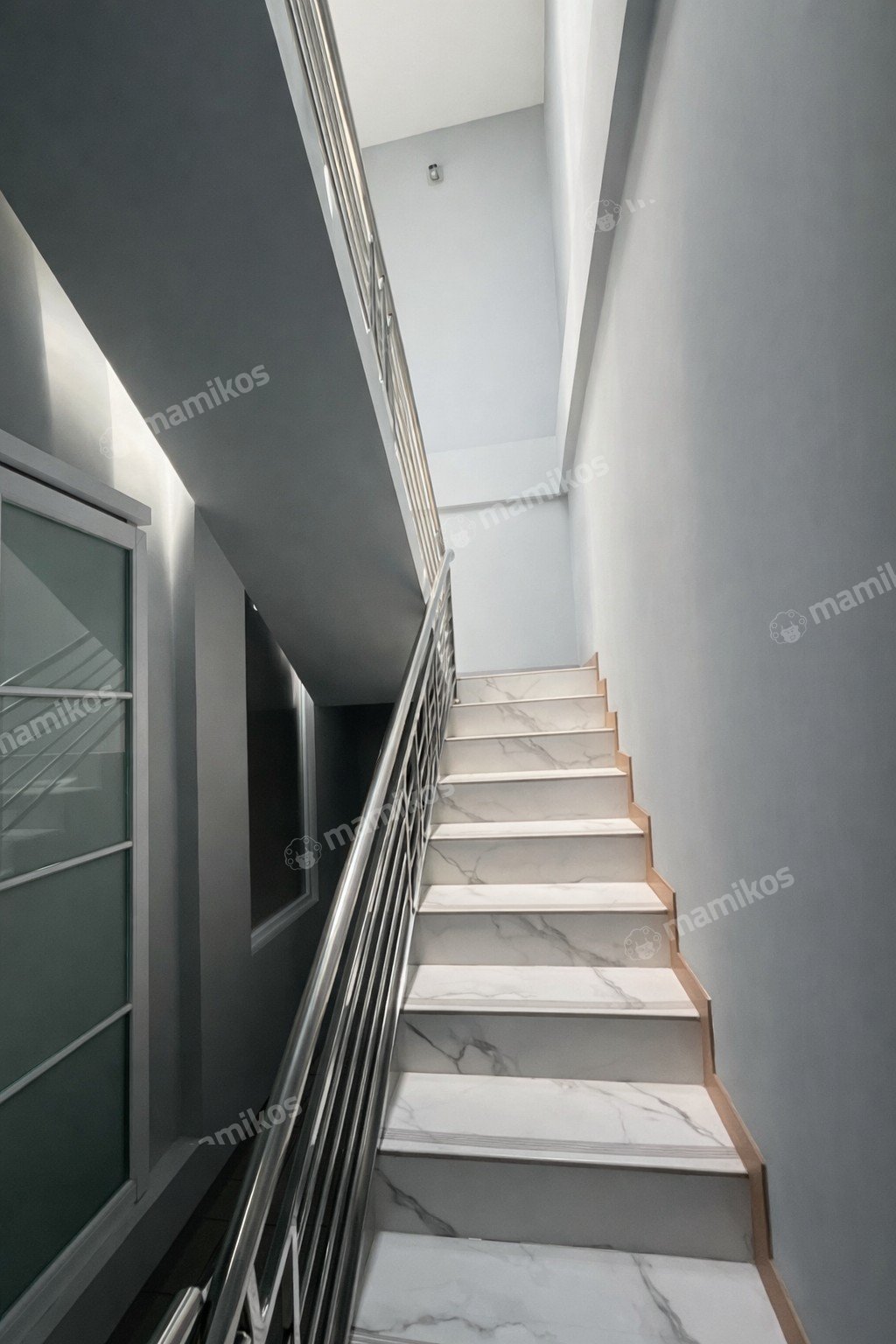 Rumah Sertifikat SHM 4 Kamar Tidur 3 Kamar Mandi Kelapa Gading Jakarta Utara - Photo 2