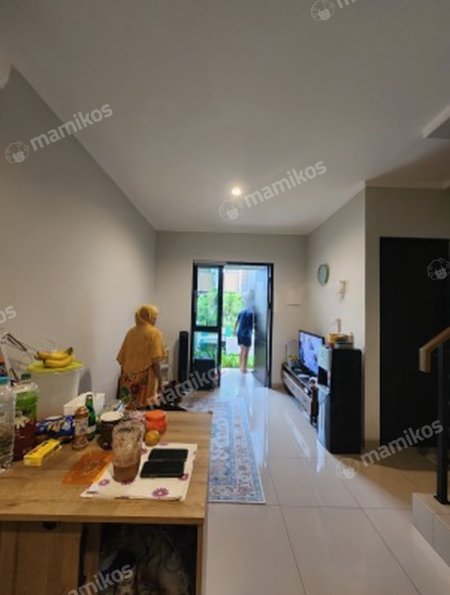 Rumah Sertifikat PPJB 4 Kamar Tidur 2 Kamar Mandi Summarecon Bekasi Bekasi - Photo 2