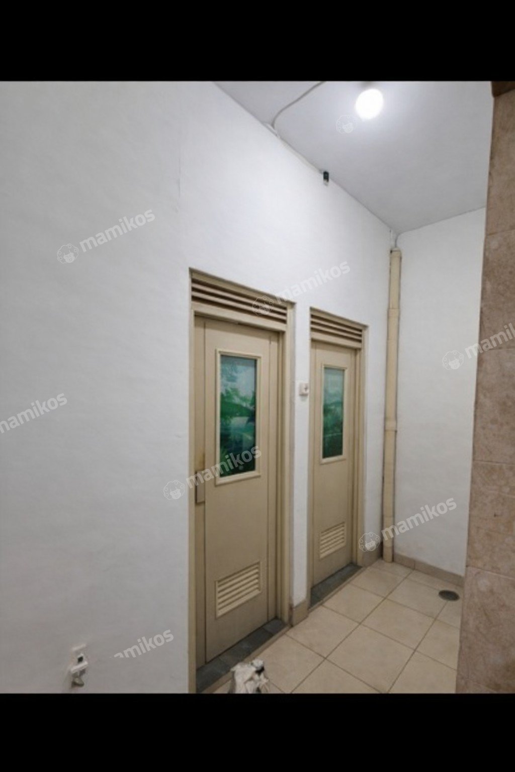 Rumah Sertifikat SHM 4 Kamar Tidur 3 Kamar Mandi Tomang Jakarta Barat - Photo 2