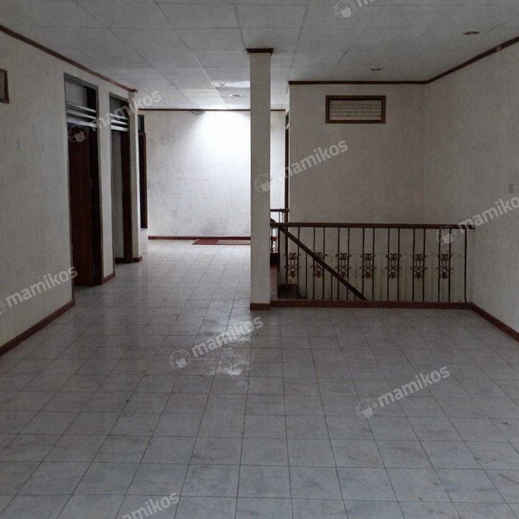 Rumah Sertifikat SHM 4 Kamar Tidur 2 Kamar Mandi Taman Meruya Jakarta Barat - Photo 4