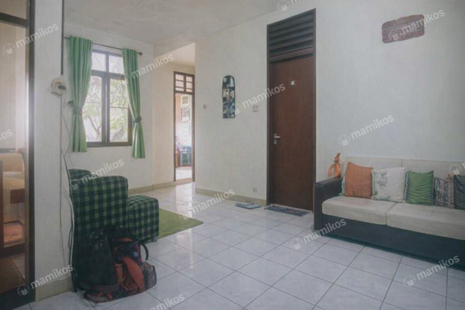 Rumah Sertifikat SHM 3 Kamar Tidur 2 Kamar Mandi Metland Puri Jakarta Barat - Photo 4