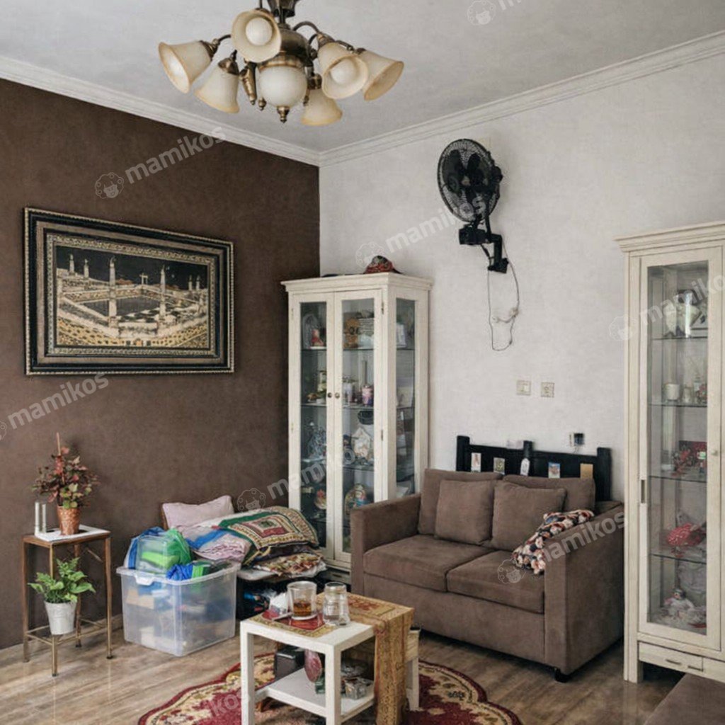 Rumah Sertifikat SHM 6 Kamar Tidur 4 Kamar Mandi Kramat Jati Jakarta Timur - Photo 3