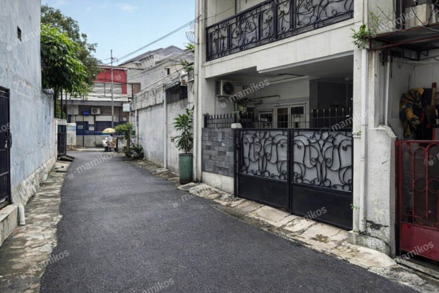 Rumah Sertifikat SHM 3 Kamar Tidur 3 Kamar Mandi Tebet Jakarta Selatan