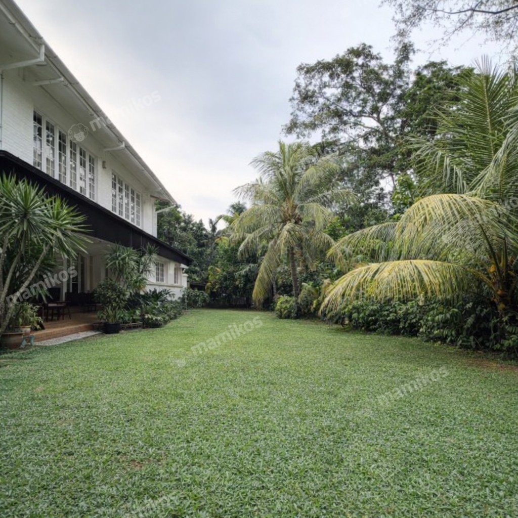 Rumah Sertifikat SHM 6 Kamar Tidur 6 Kamar Mandi Kebayoran Baru Jakarta Selatan - Photo 2
