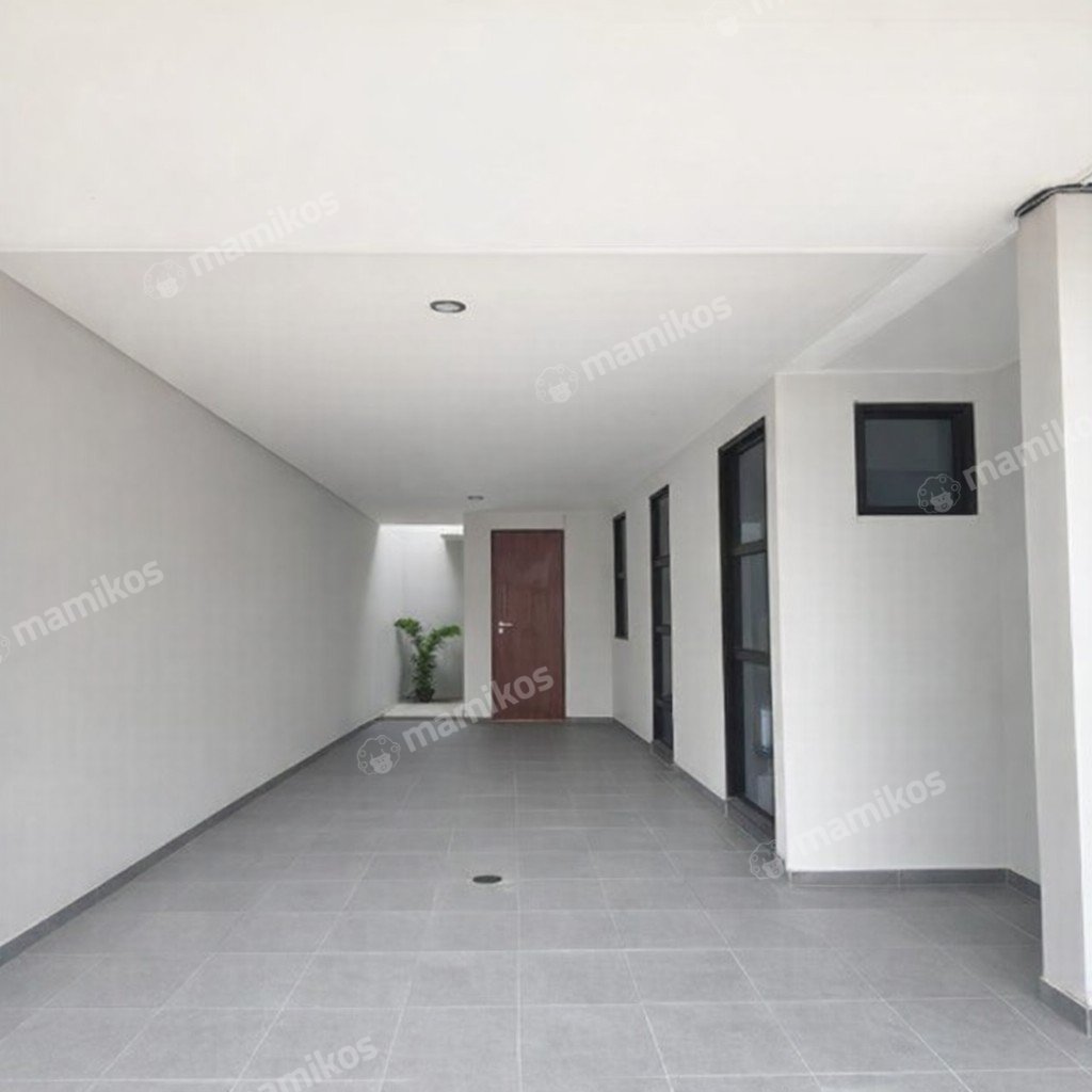 Rumah Sertifikat SHM 3 Kamar Tidur 3 Kamar Mandi Cilandak Jakarta Selatan - Photo 3