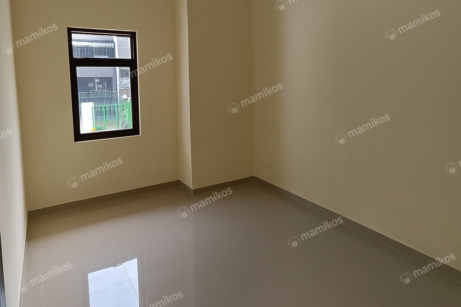 Rumah Sertifikat SHM 3 Kamar Tidur 1 Kamar Mandi Tanjung Duren Selatan Jakarta Barat