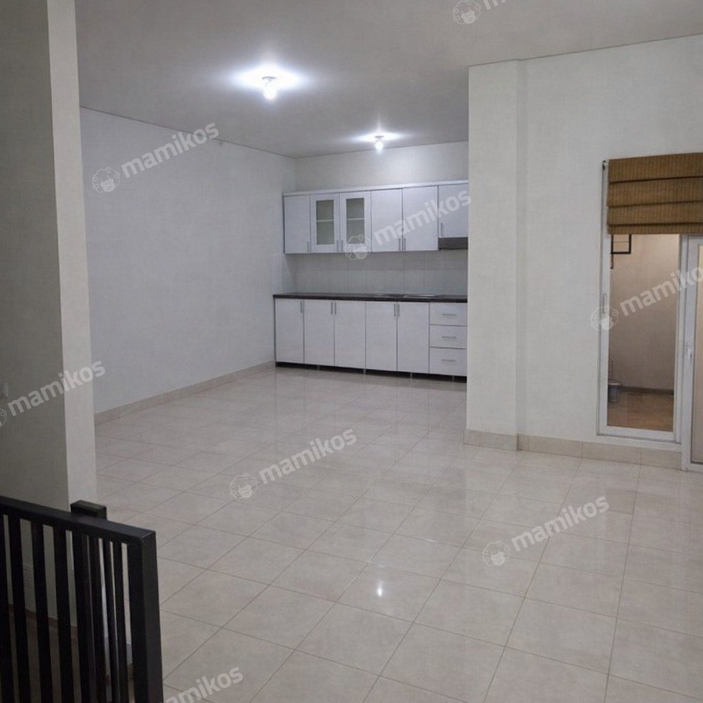 Rumah Sertifikat SHM 3 Kamar Tidur 3 Kamar Mandi Raffles Hills Jakarta Timur - Photo 3