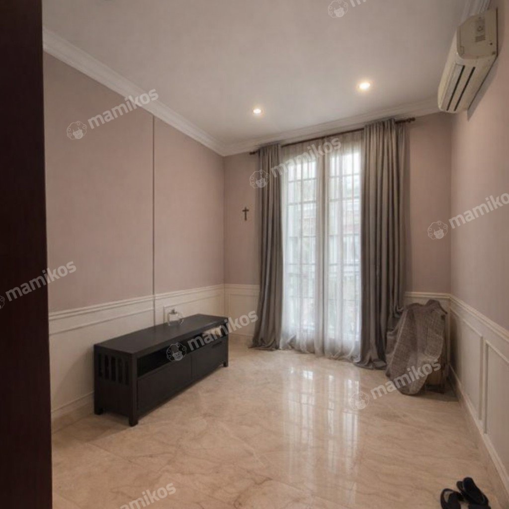 Rumah Sertifikat SHM 4 Kamar Tidur 3 Kamar Mandi Pondok Indah Jakarta Selatan - Photo 4