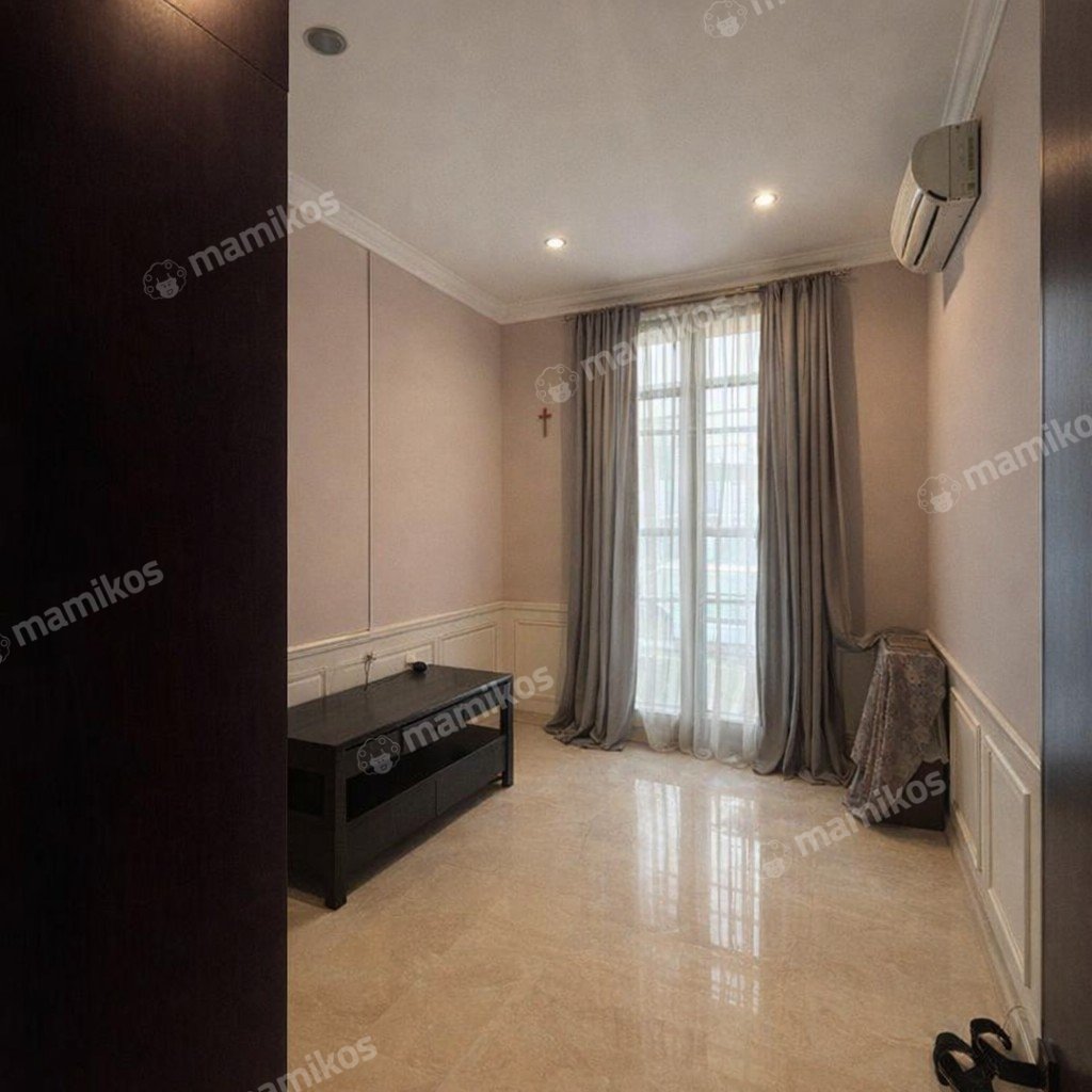 Rumah Sertifikat SHM 4 Kamar Tidur 3 Kamar Mandi Pondok Indah Jakarta Selatan - Photo 5