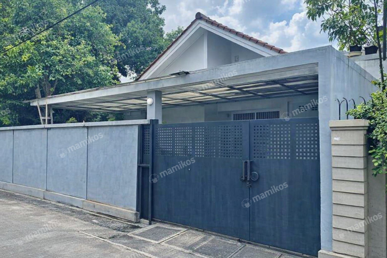 Rumah Sertifikat SHM 5 Kamar Tidur 3 Kamar Mandi Kembangan Jakarta Barat