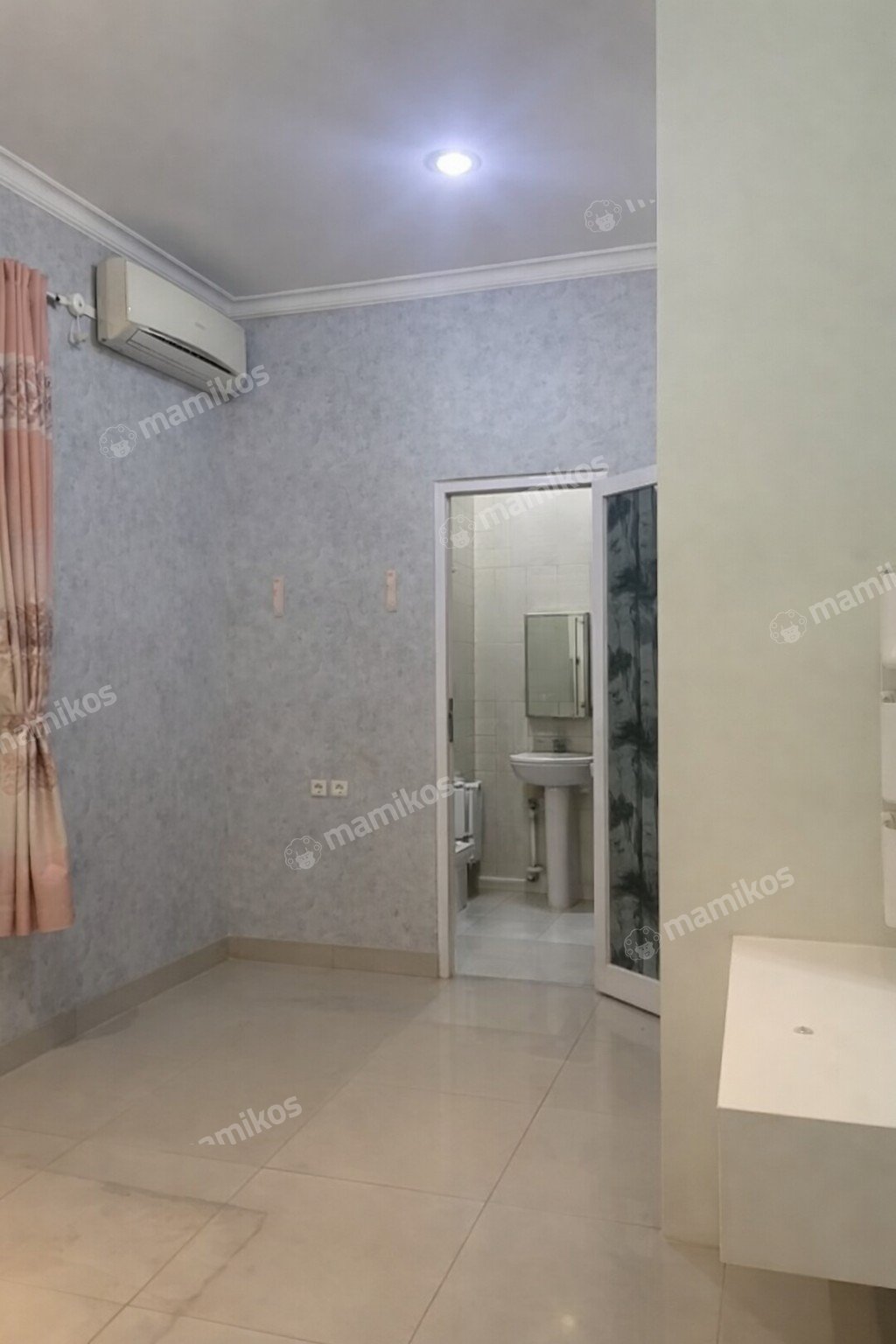 Rumah 3 Kamar Tidur 2 Kamar Mandi 2 Lantai Pantai Indah Kapuk Jakarta Utara - Photo 3
