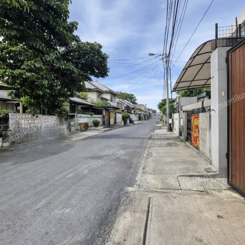 Rumah Sertifikat SHM 7 Kamar Tidur 4 Kamar Mandi Tebet Jakarta Selatan - Photo 4