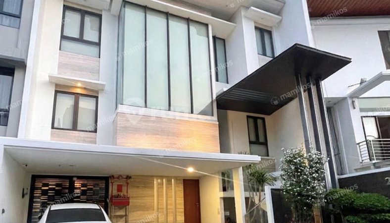 Rumah 3KT 3KM Pantai Indah Kapuk Jakarta Utara