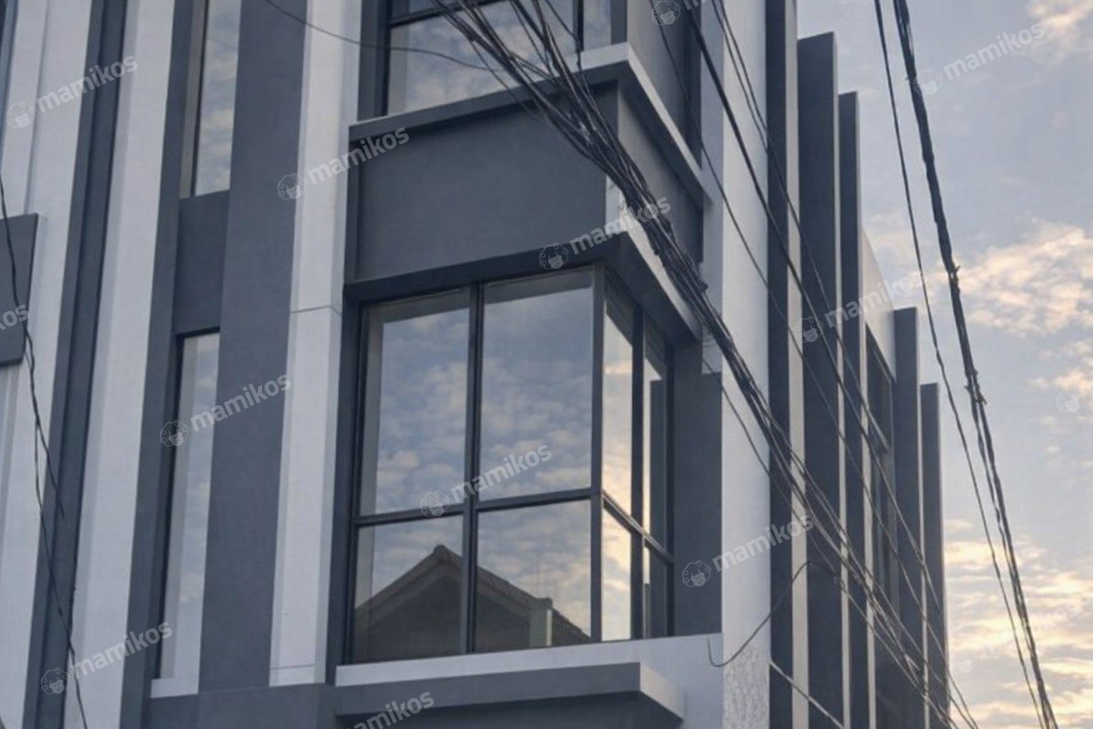 Rumah 1 Lantai Taman Ratu Jakarta Barat