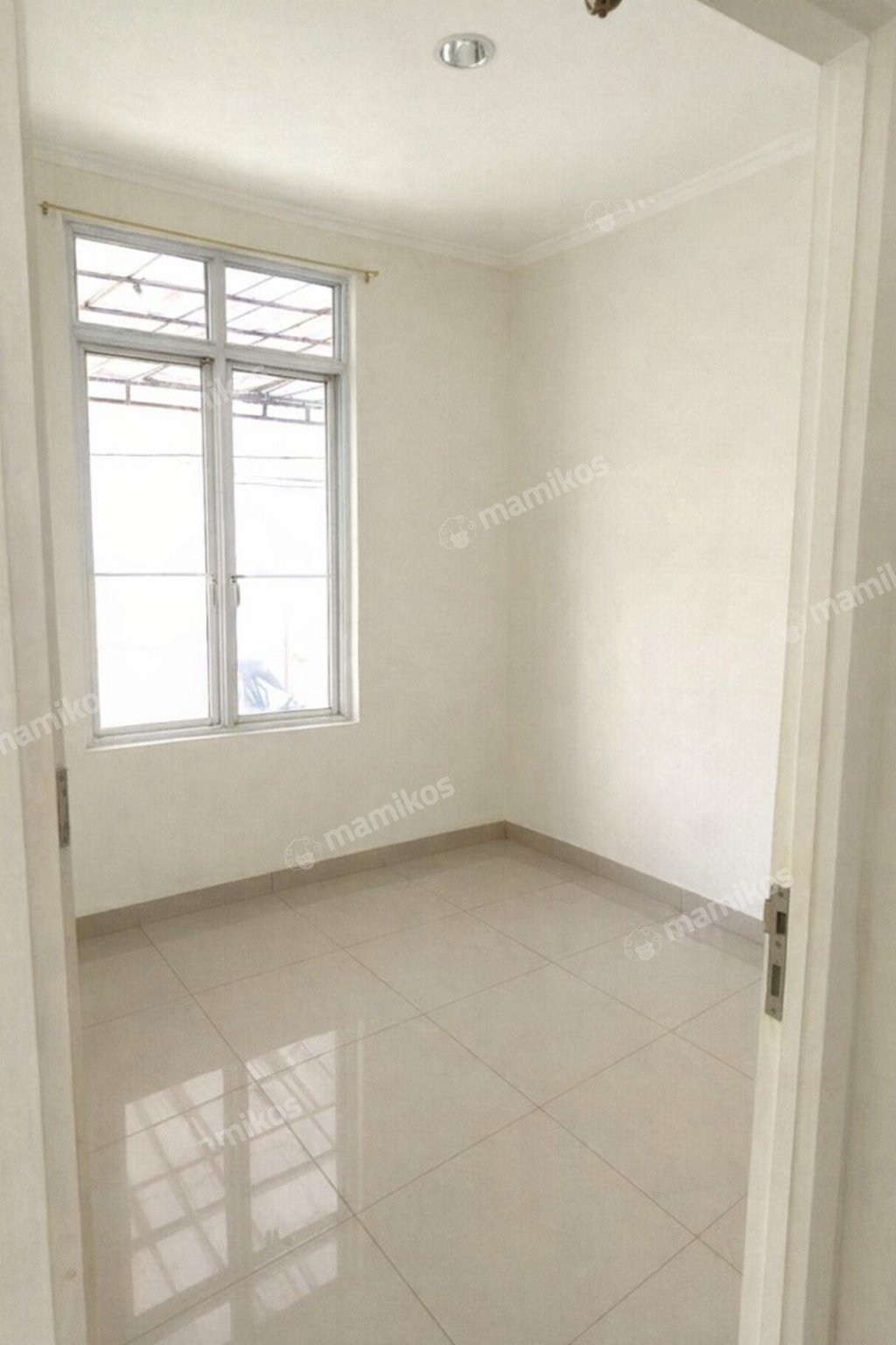 Rumah Sertifikat PPJB 3 Kamar Tidur 3 Kamar Mandi Jakarta Garden City Jakarta Timur - Photo 4