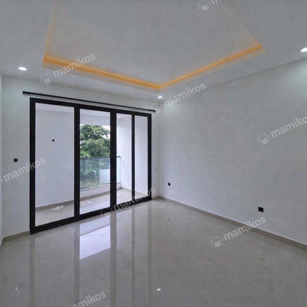 Rumah Sertifikat SHM 4 Kamar Tidur 3 Kamar Mandi Citra Garden Jakarta Barat - Photo 2