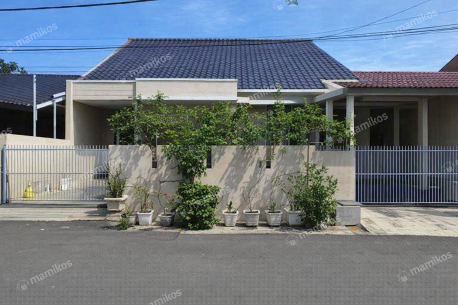 Rumah Sertifikat SHM 4 Kamar Tidur 2 Kamar Mandi Pondok Kelapa Jakarta Timur