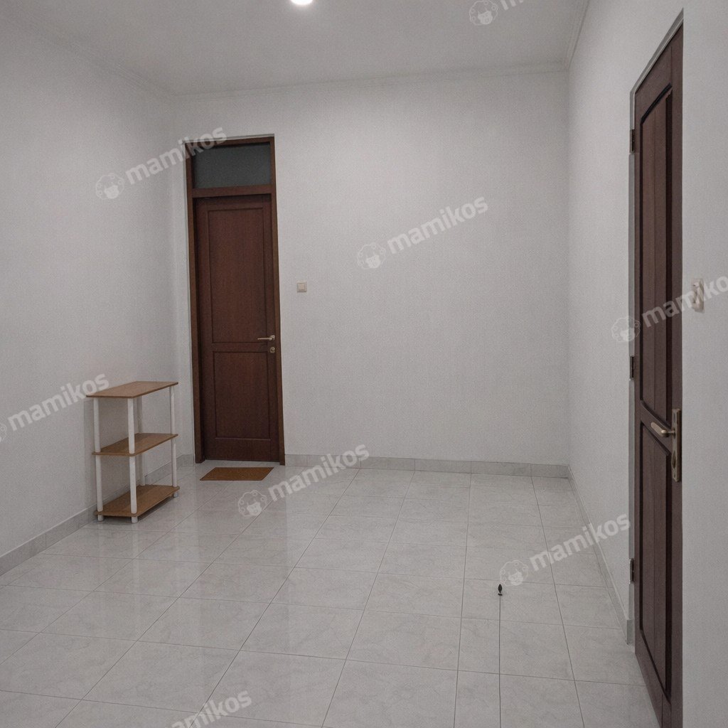 Rumah Sertifikat SHM 3 Kamar Tidur 2 Kamar Mandi Kelapa Gading Jakarta Utara - Photo 2