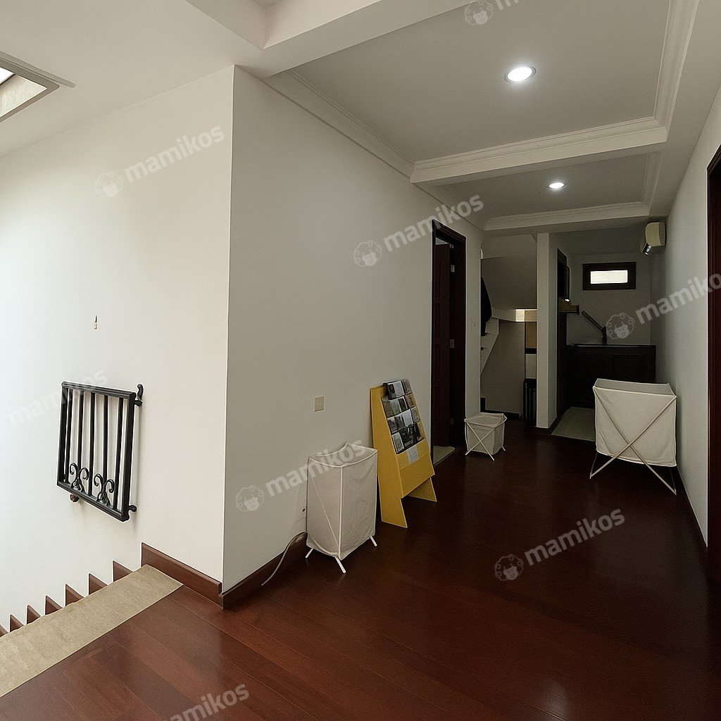 Rumah Sertifikat SHM 3 Kamar Tidur 3 Kamar Mandi Kebayoran Baru Jakarta Selatan - Photo 2