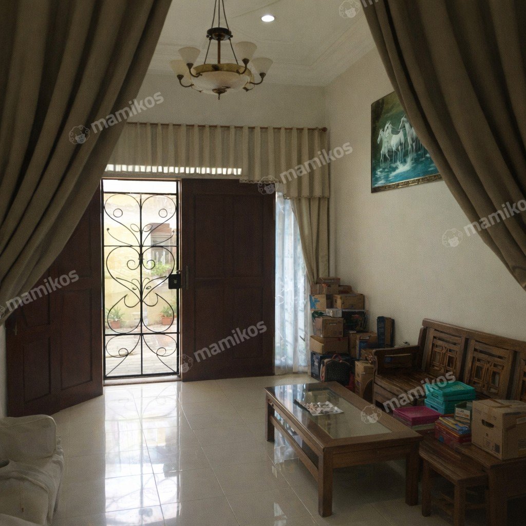 Rumah Sertifikat SHM 4 Kamar Tidur 3 Kamar Mandi Taman Palem Jakarta Barat - Photo 2