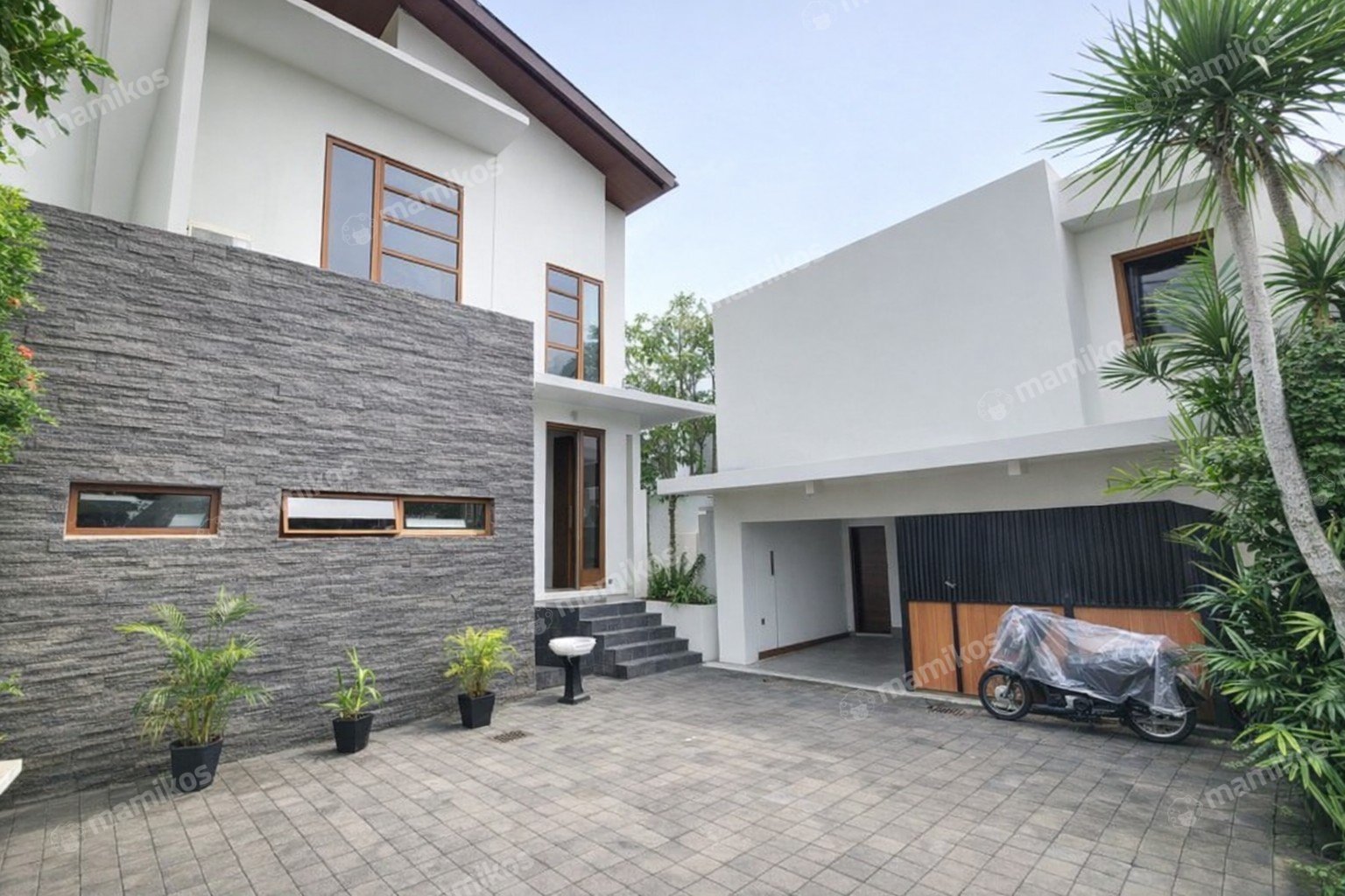 Rumah 4KT 3KM Kemang Jakarta Selatan