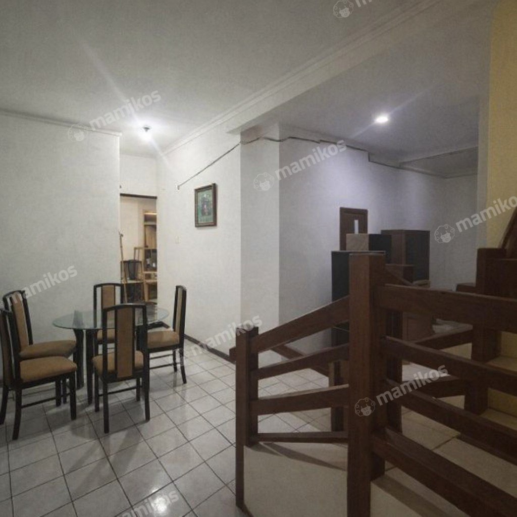 Rumah Sertifikat SHM 15 Kamar Tidur 15 Kamar Mandi Kebayoran Baru Jakarta Selatan - Photo 3