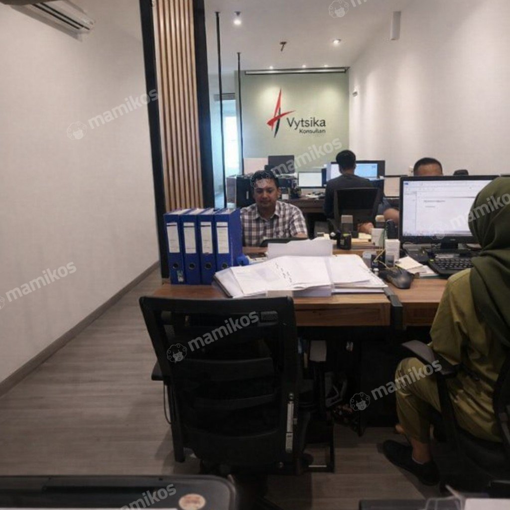 Rumah Sertifikat SHM 15 Kamar Tidur 15 Kamar Mandi Kebayoran Baru Jakarta Selatan - Photo 4