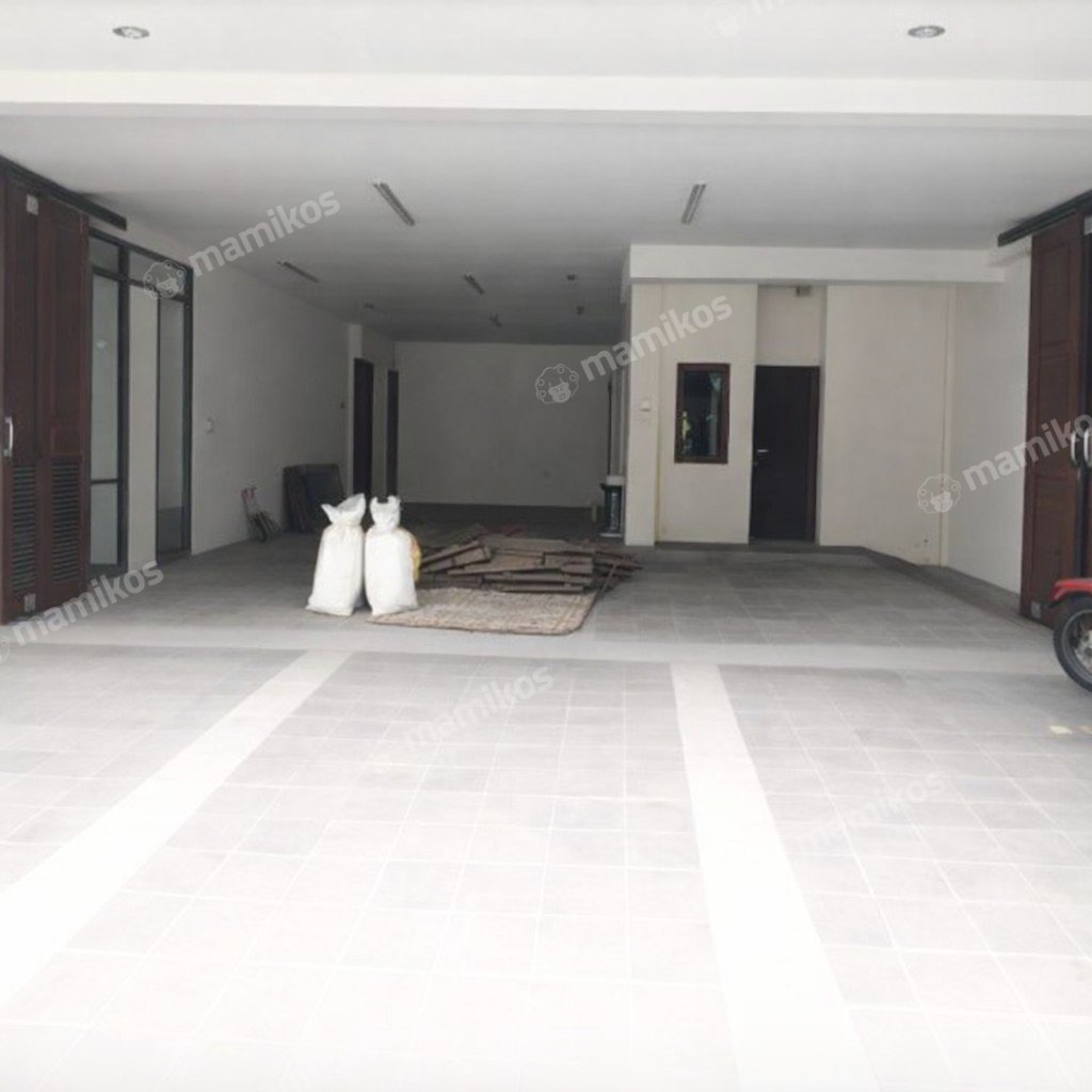 Rumah Baru Sertifikat SHM 5 Kamar Tidur Tanjung Duren Jakarta Barat - Photo 2