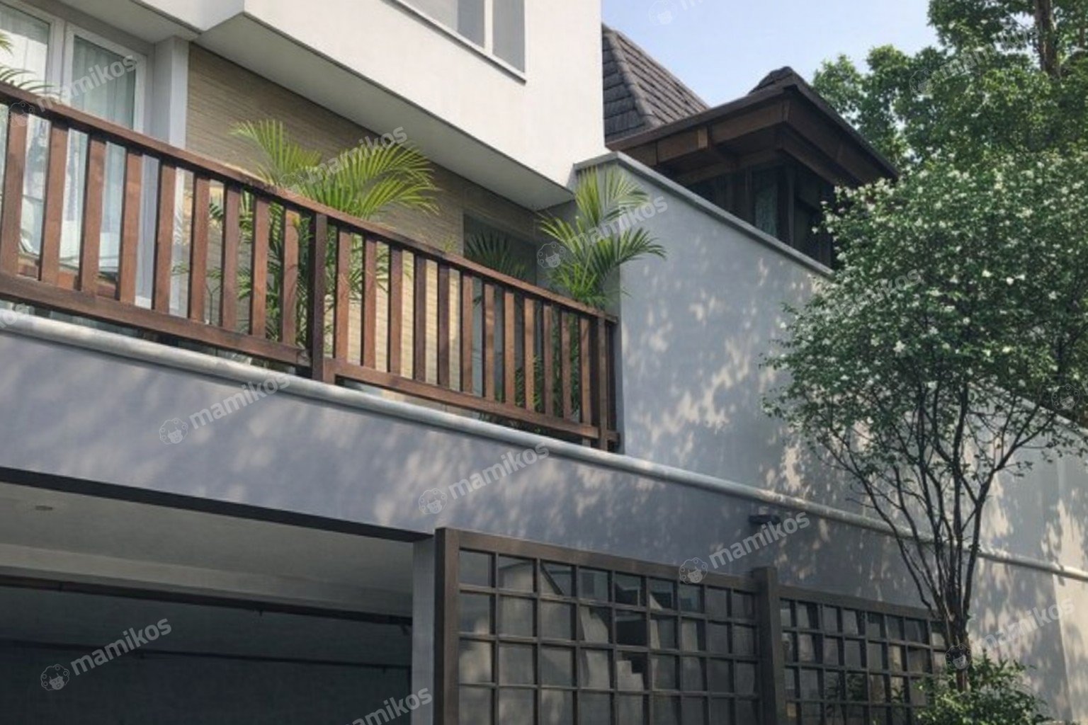 Rumah Sertifikat SHM 4 Kamar Tidur 4 Kamar Mandi Pondok Indah Jakarta Selatan