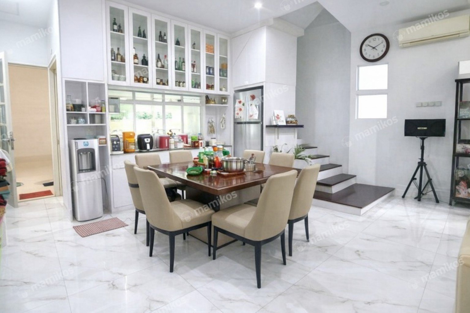 Rumah Sertifikat SHM 15 Kamar Tidur 15 Kamar Mandi Kelapa Gading Jakarta Utara