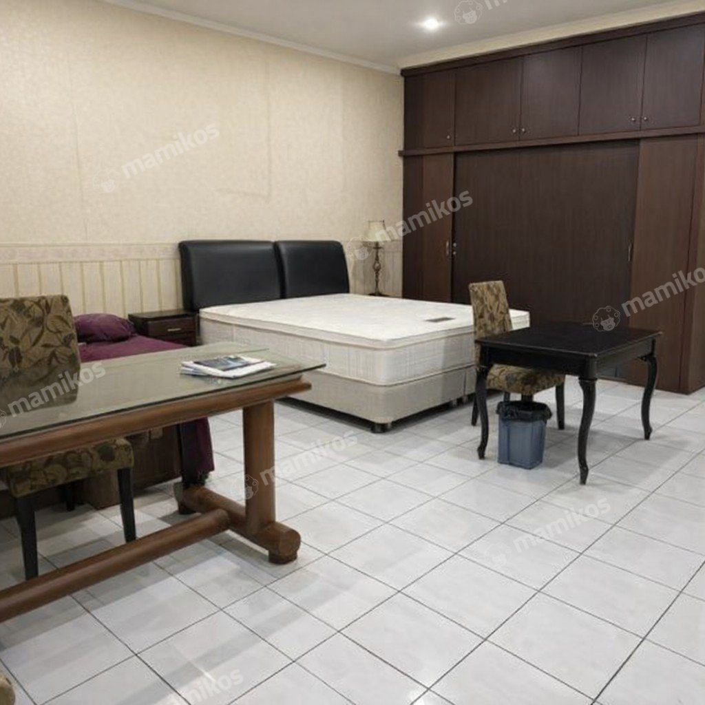 Rumah Sertifikat SHM 5 Kamar Tidur 4 Kamar Mandi Cilandak Jakarta Selatan - Photo 4