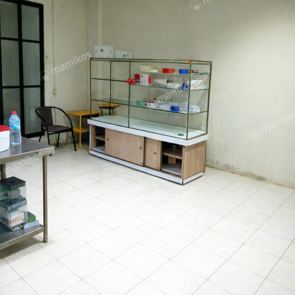 Rumah 2 Kamar Tidur 2 Kamar Mandi 3 Lantai Roa Malaka Jakarta Barat - Photo 3