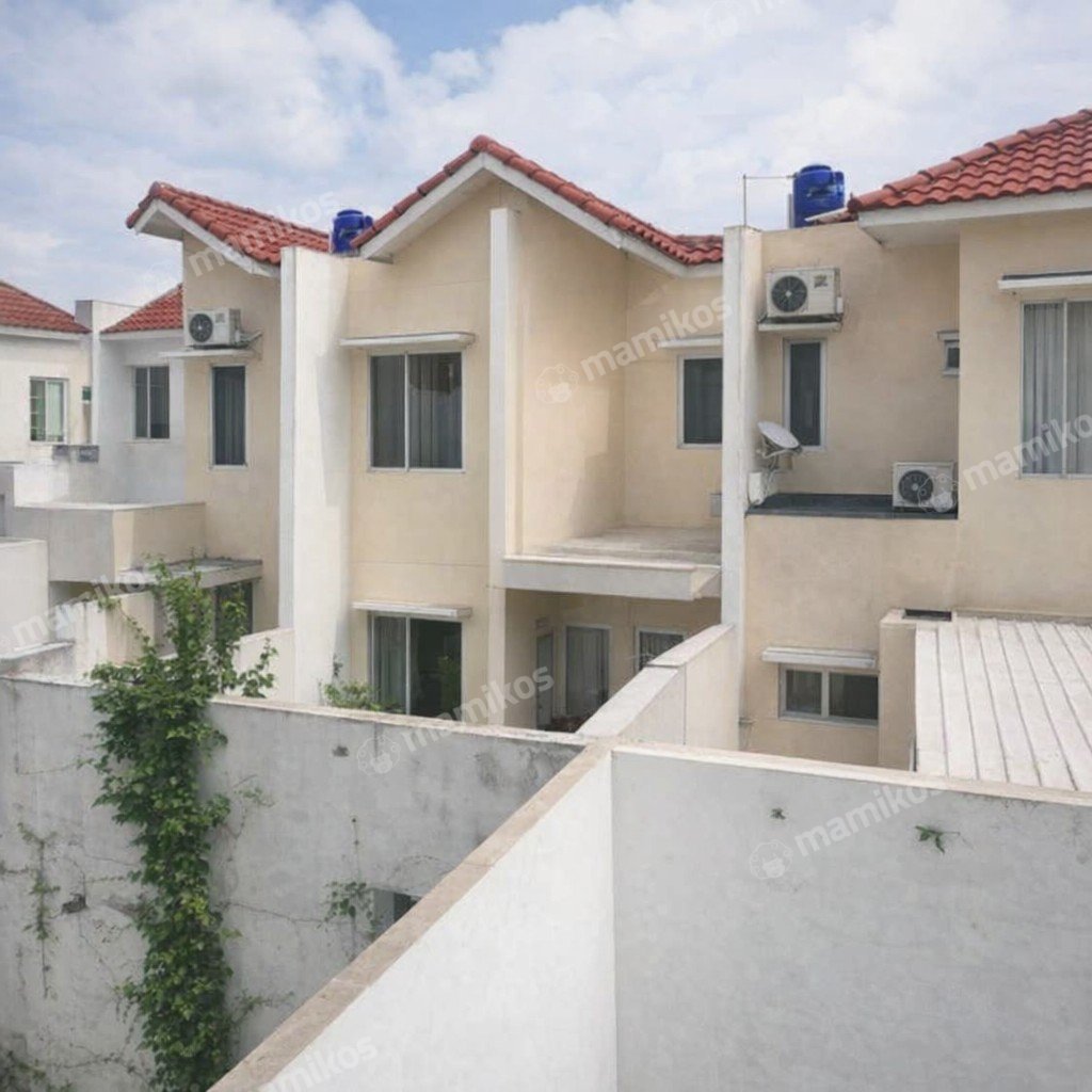 Rumah 3 Kamar Tidur 2 Kamar Mandi 2 Lantai Cakung Jakarta Timur - Photo 4