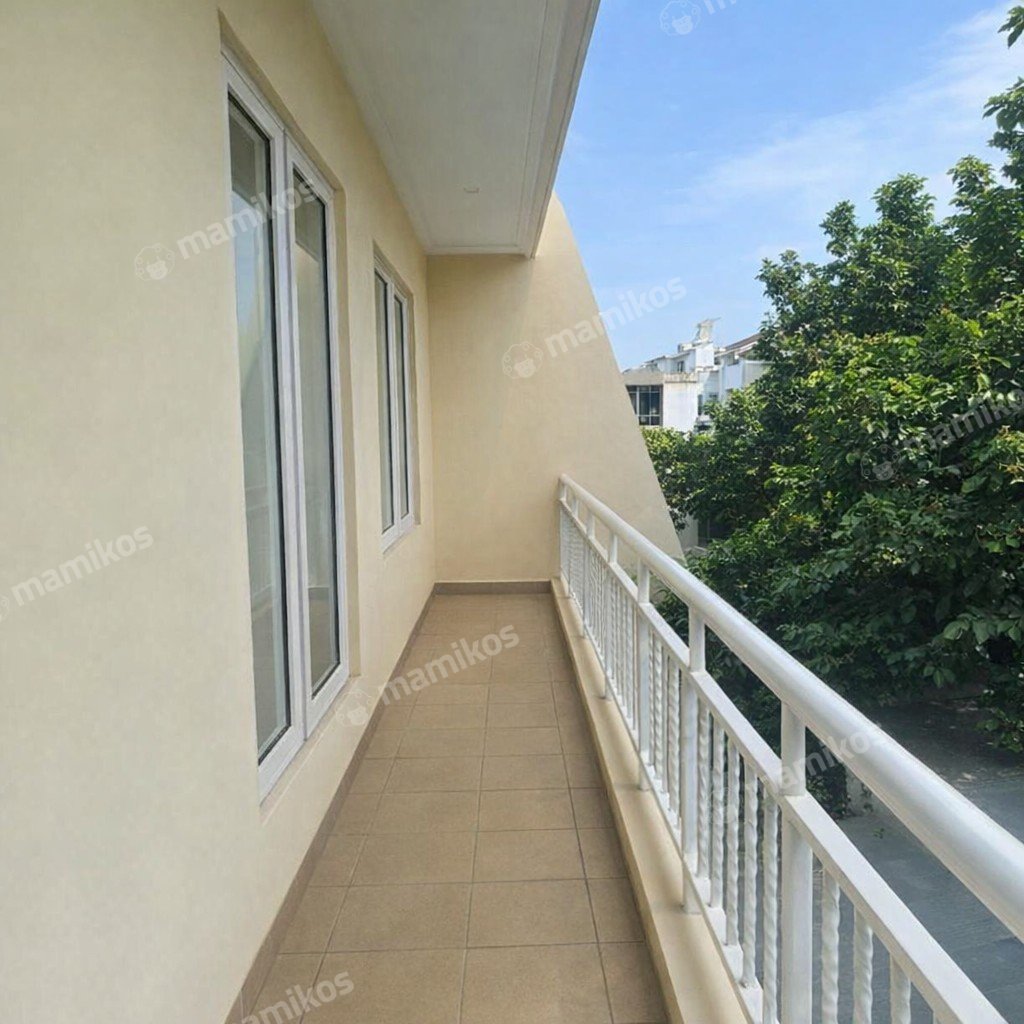 Rumah 4 Kamar Tidur 3 Kamar Mandi 2 Lantai Sunter Jakarta Utara - Photo 2