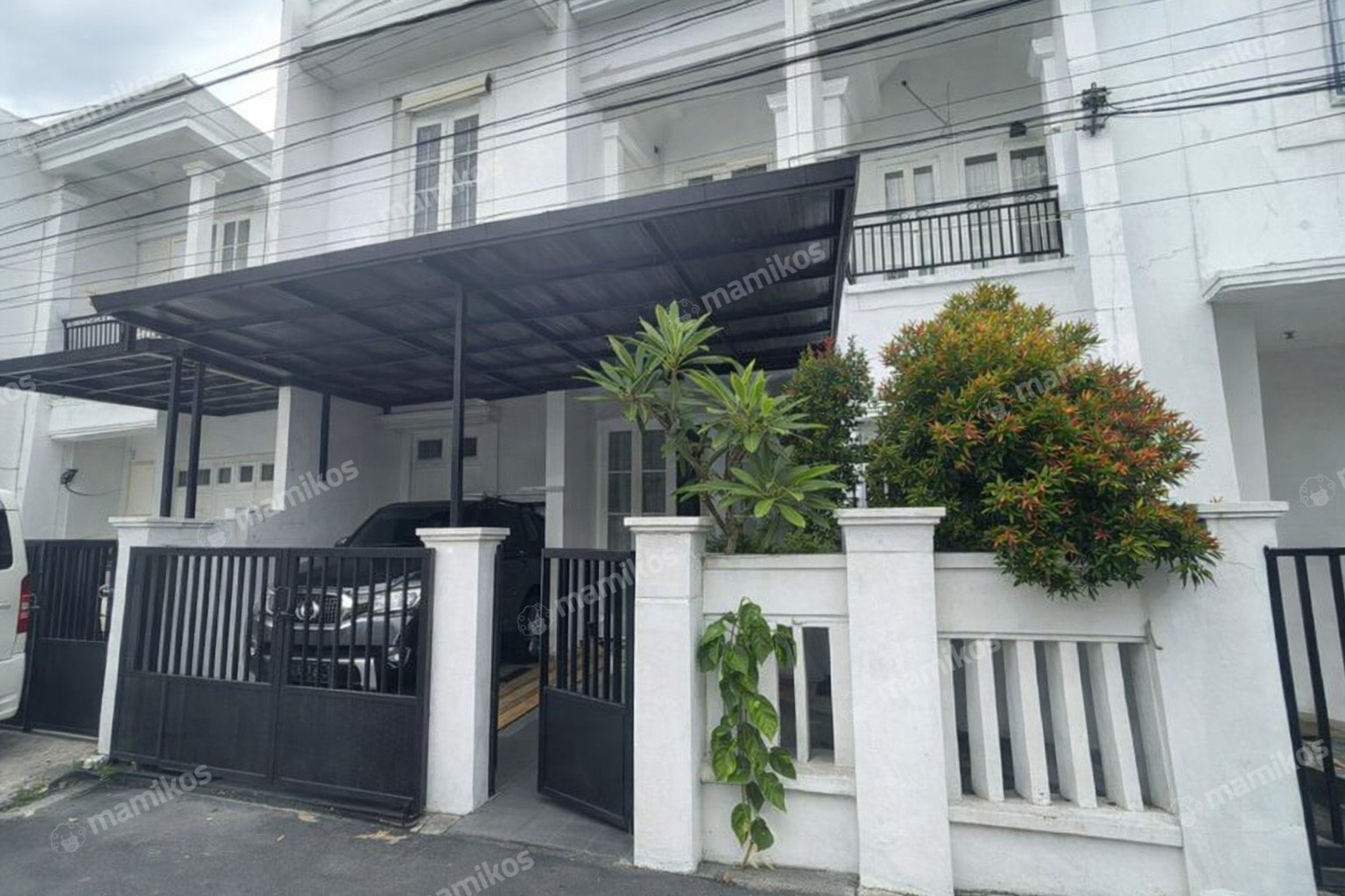 Rumah Sertifikat SHM 4 Kamar Tidur 3 Kamar Mandi Pondok Kelapa Jakarta Timur